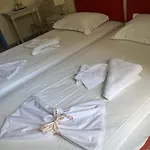 בית הארחה Aerides 3*