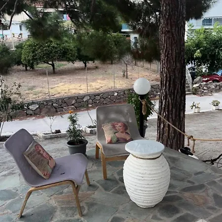 Casa de hóspedes Aerides 3*