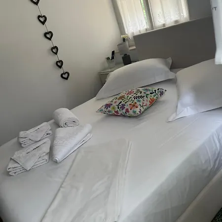 Aerides Studios Guest house